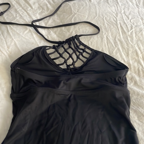 Beautiful Aqua Rose One-piece Swimsuit - Picture 6 of 6